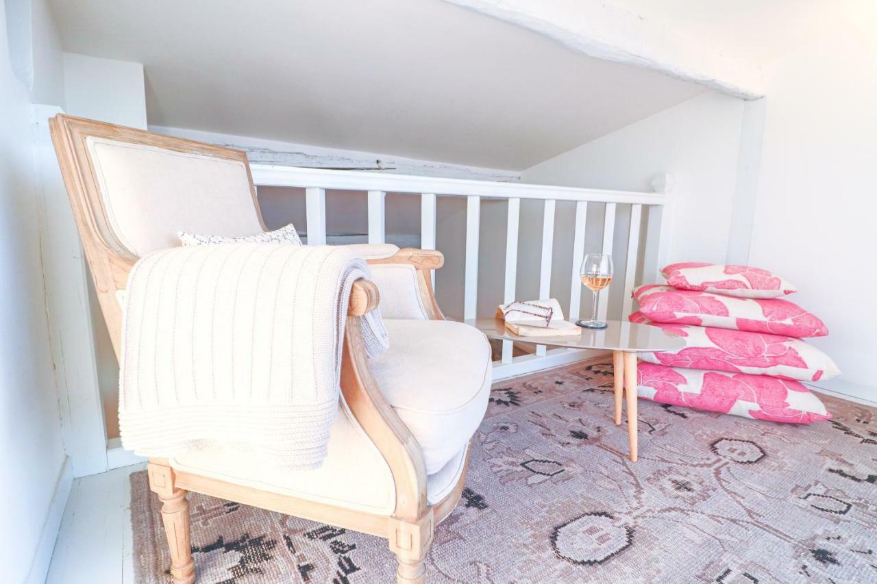 Clt - Unique Duplex & Terrace On The Provencal Market Антиб Екстериор снимка