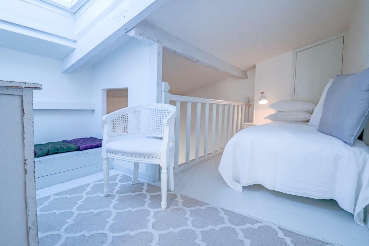 Clt - Unique Duplex & Terrace On The Provencal Market Антиб Екстериор снимка